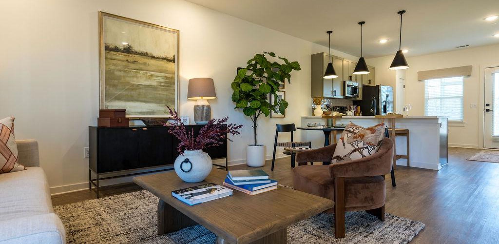 Encore at Reems Creek apartment living room and kitchen